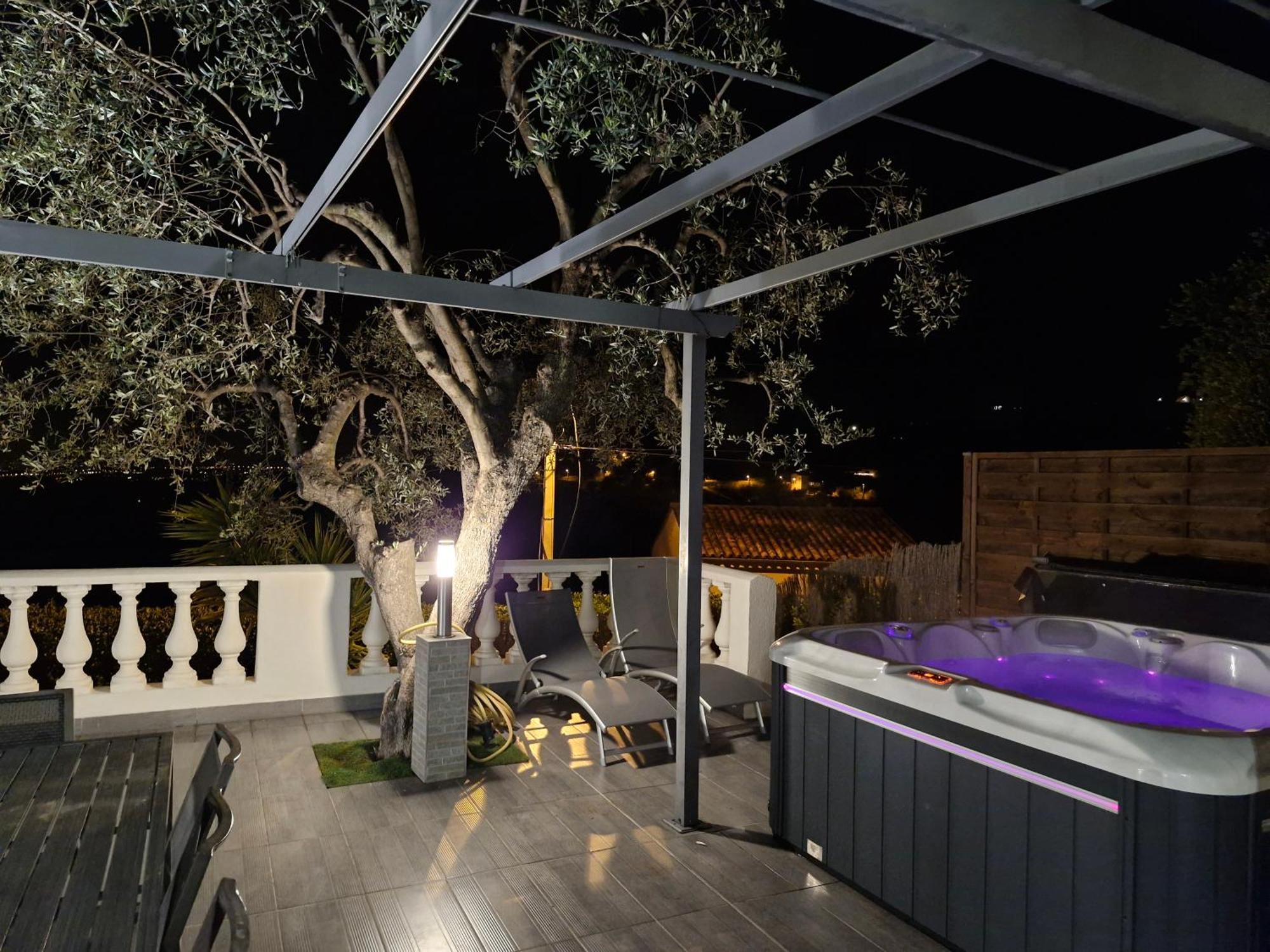 Vue Mer, Terrasse Et Villa Nizza